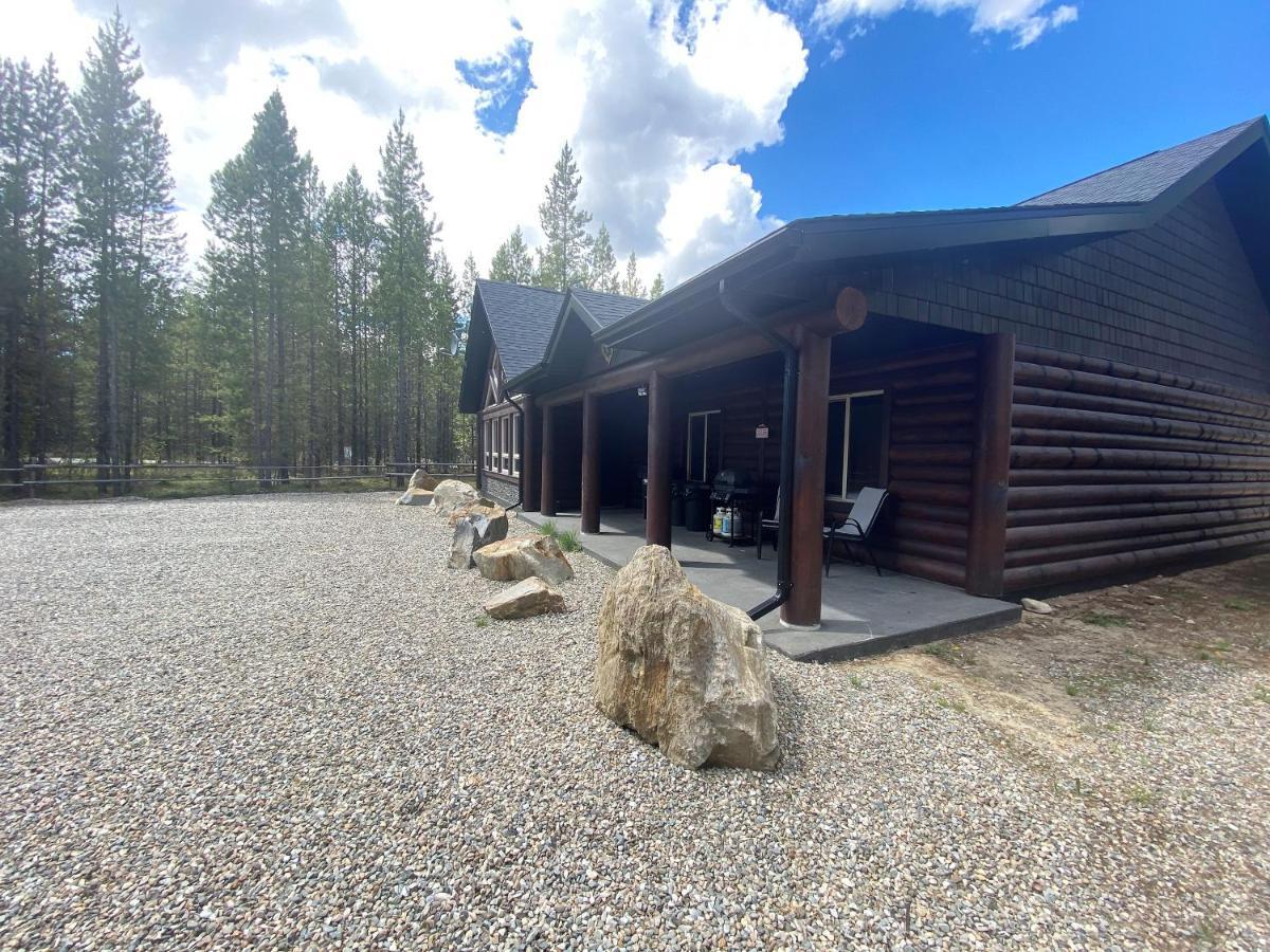 Wolf Den Vila Valemount Exterior foto