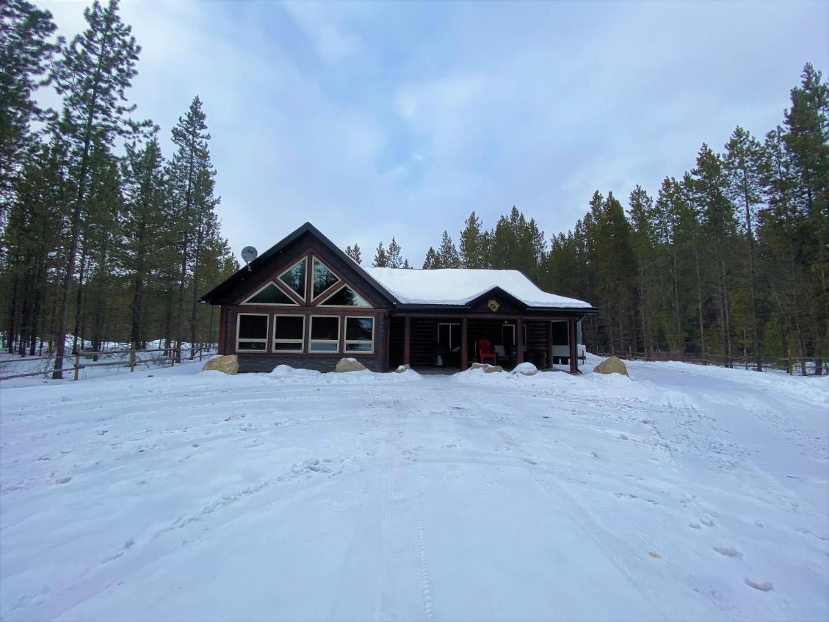Wolf Den Vila Valemount Exterior foto